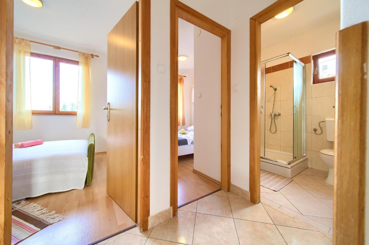 With Terrace And Private Parking Apartment *